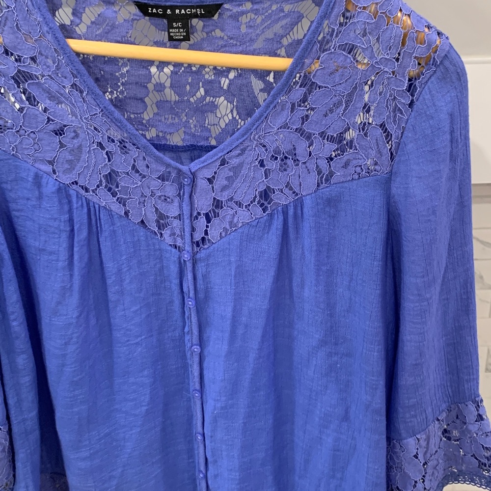Zac & Rachel button blouse blue lace small - Picture 2 of 6